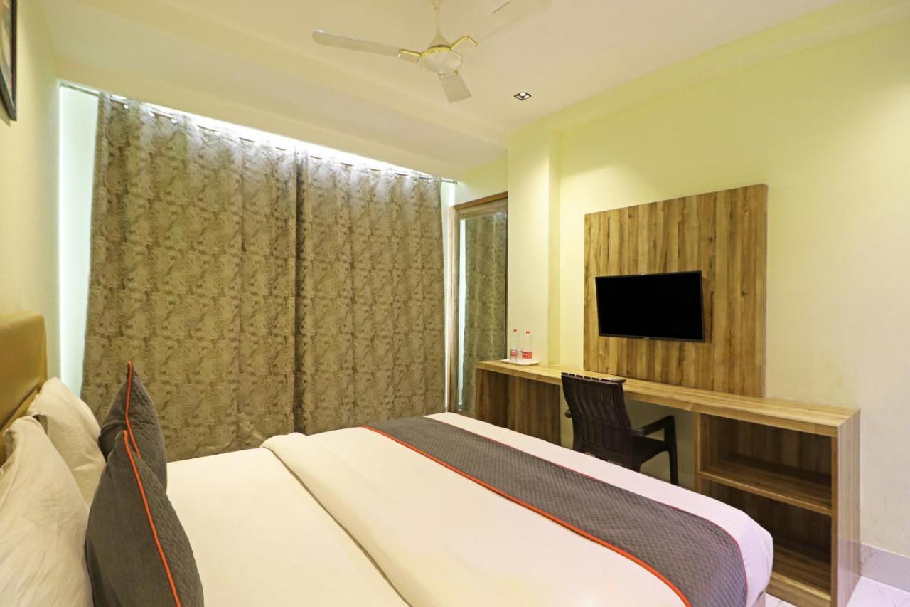 Hotel Good Vibe Near Delhi Igi Airport Neu-Delhi Exterior foto