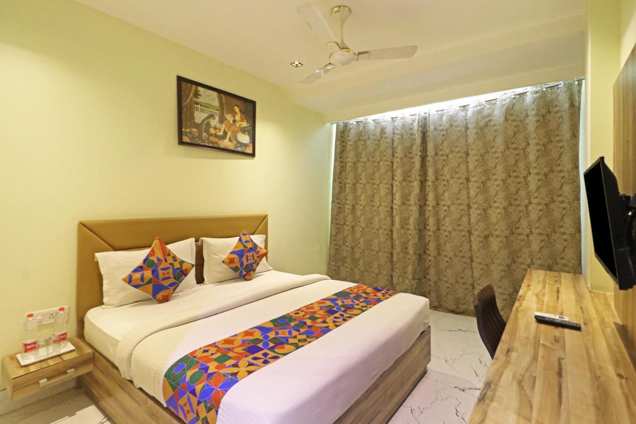 Hotel Good Vibe Near Delhi Igi Airport Neu-Delhi Exterior foto