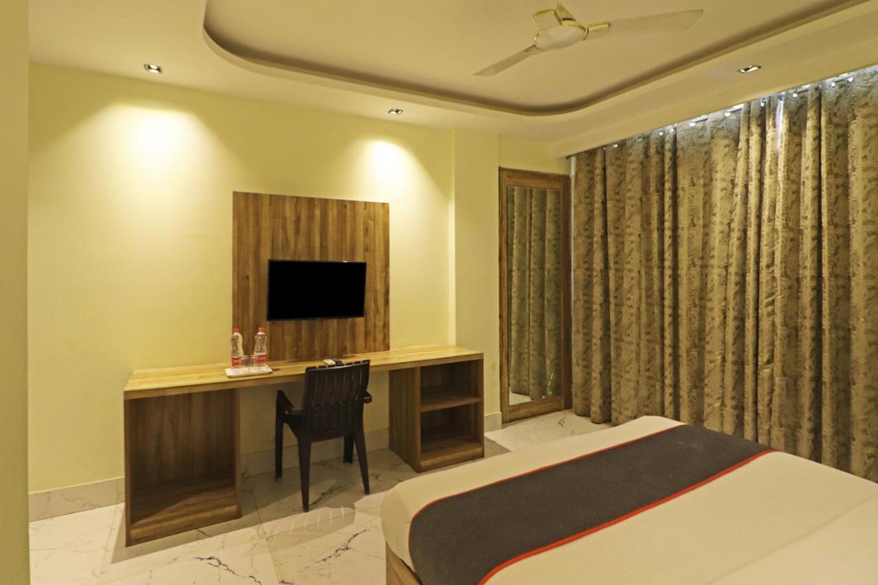 Hotel Good Vibe Near Delhi Igi Airport Neu-Delhi Exterior foto