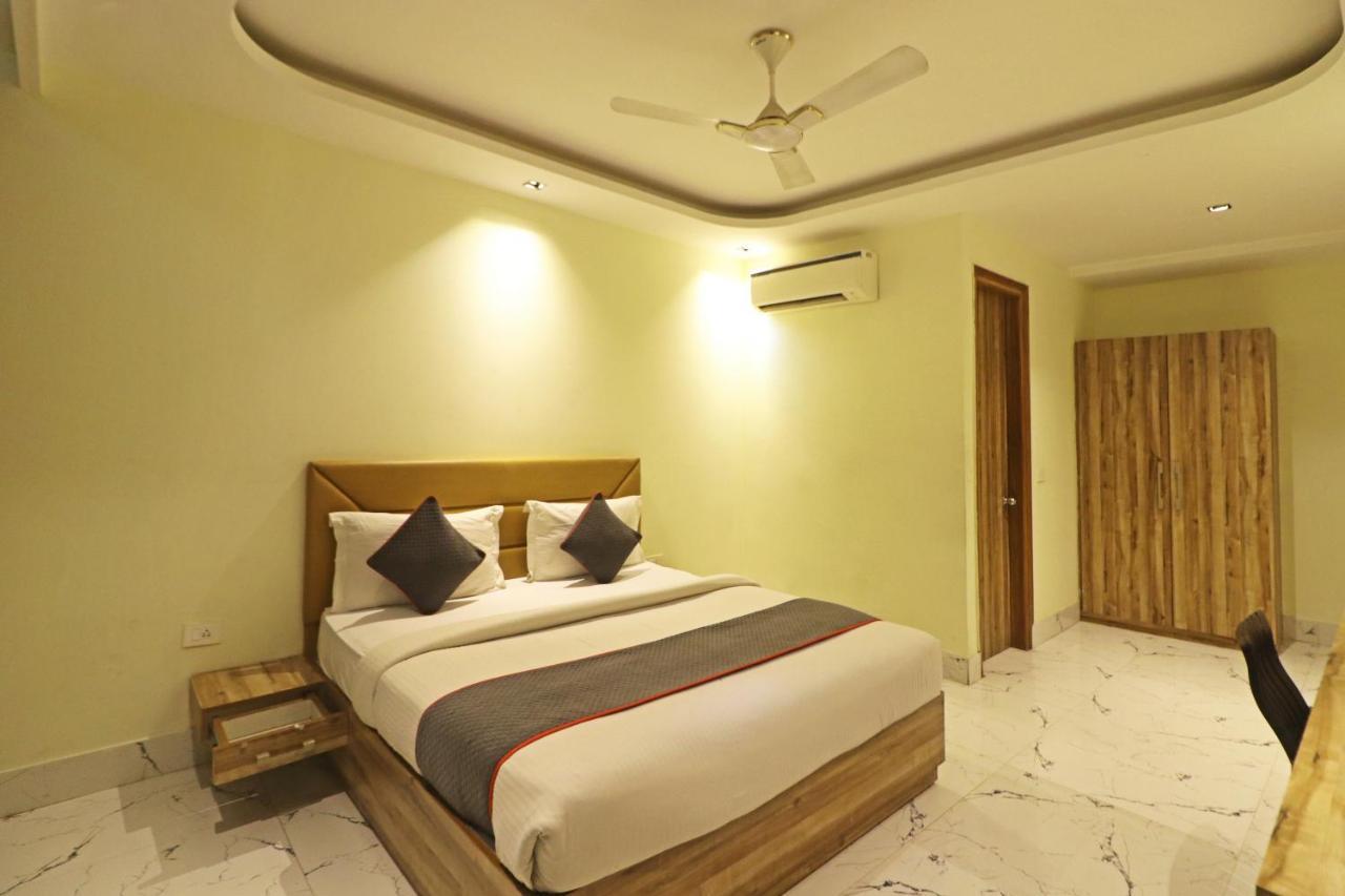 Hotel Good Vibe Near Delhi Igi Airport Neu-Delhi Exterior foto