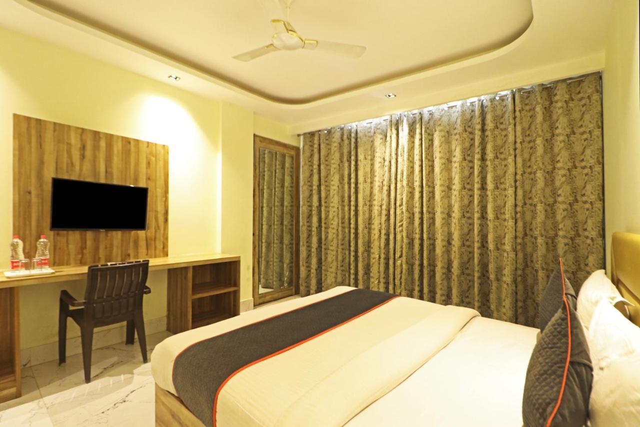Hotel Good Vibe Near Delhi Igi Airport Neu-Delhi Exterior foto